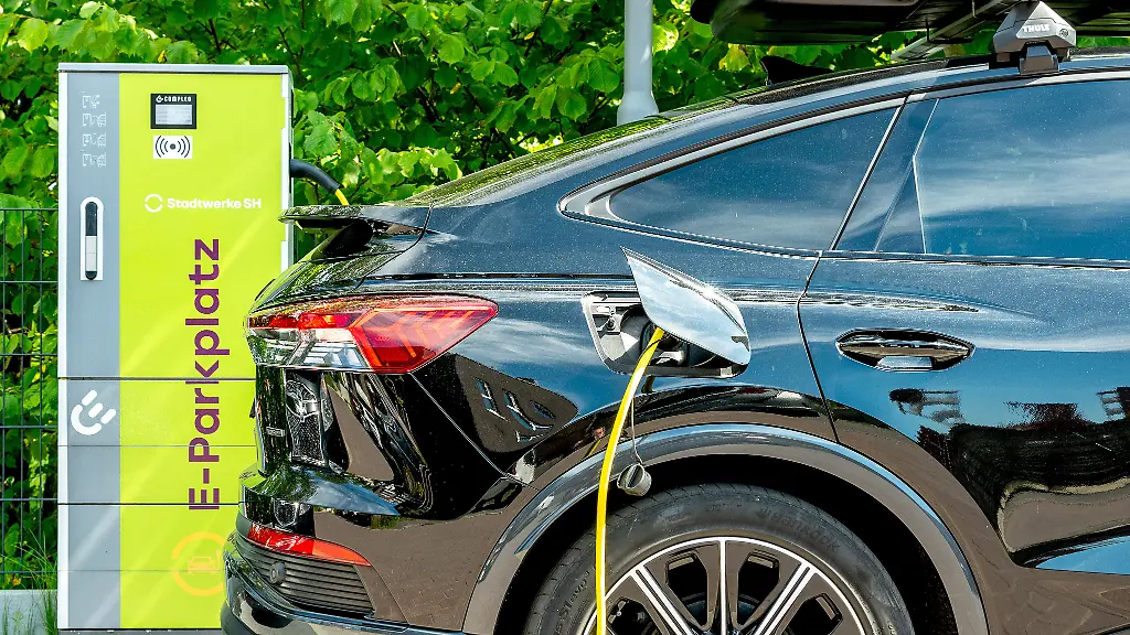 Steigende Nachfrage nach Elektroautos in Deutschland