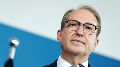 Dobrindt plant neues Zentrum zur Drohnensicherheit