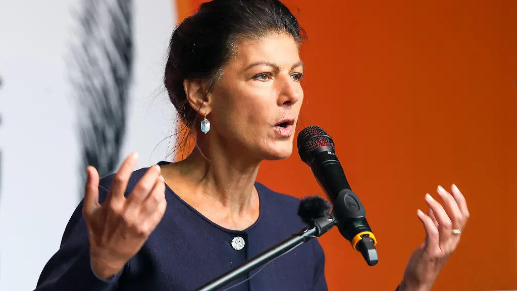 Höckes Angebot an Wagenknecht zur Ministerpräsidentin