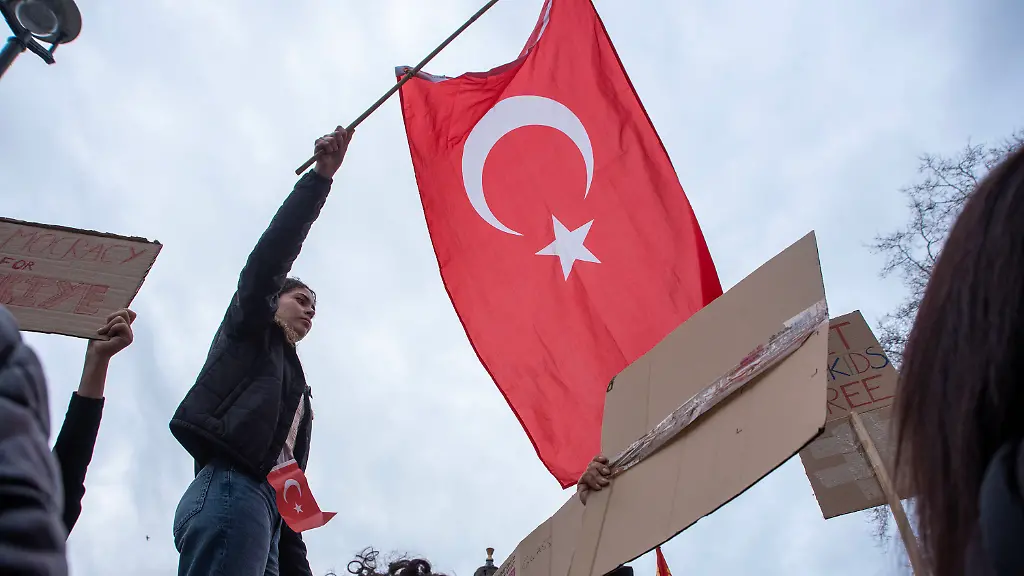 Türkisches Gericht verurteilt oppositionelle Bürgermeister zu Haftstrafen