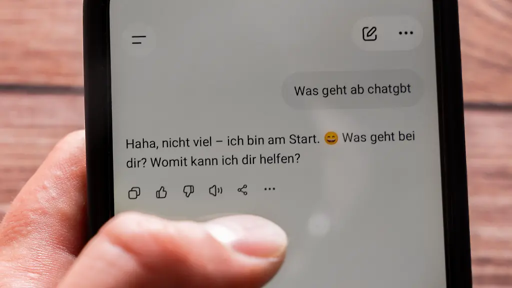 KI-Fähigkeiten in der Literatur: ChatGPT überzeugt mit Kurzgeschichten