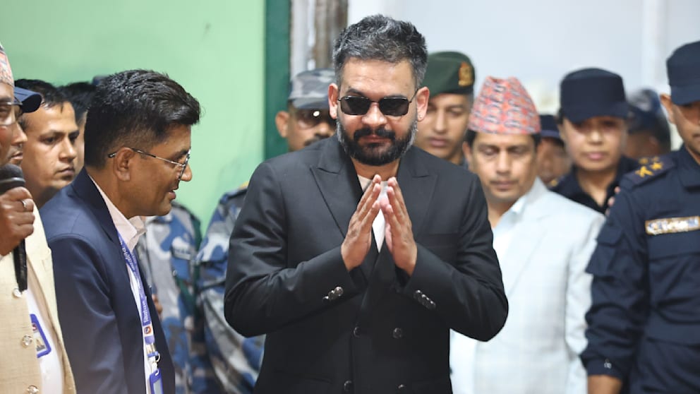 Entscheidung im Nepal-Parlament: Sonnenbrille erlaubt