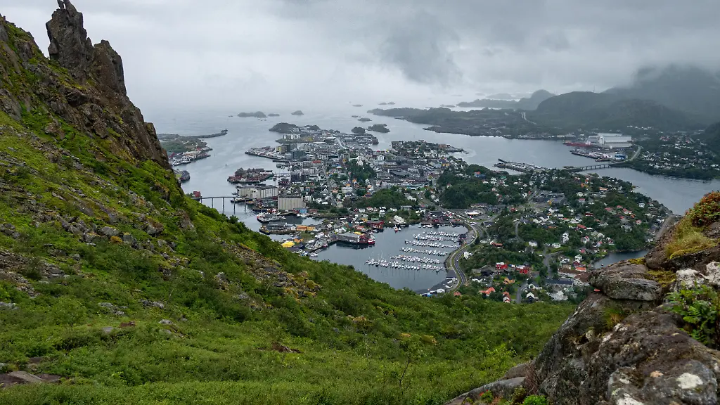 Deutsche Urlauber wegen Brandstiftung auf den Lofoten verurteilt