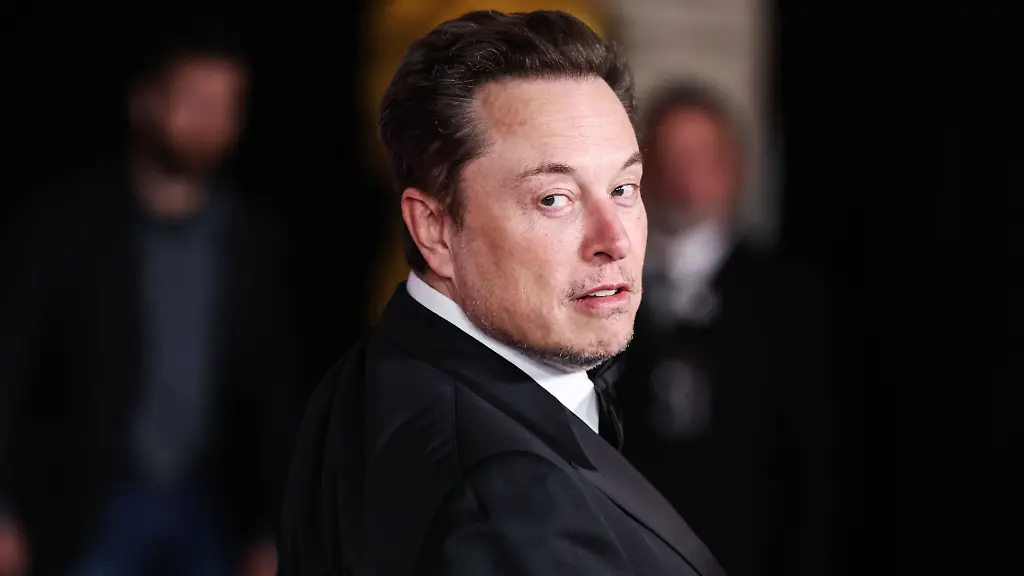 Selenskyj ehrt Elon Musk mit Orden der Freiheit