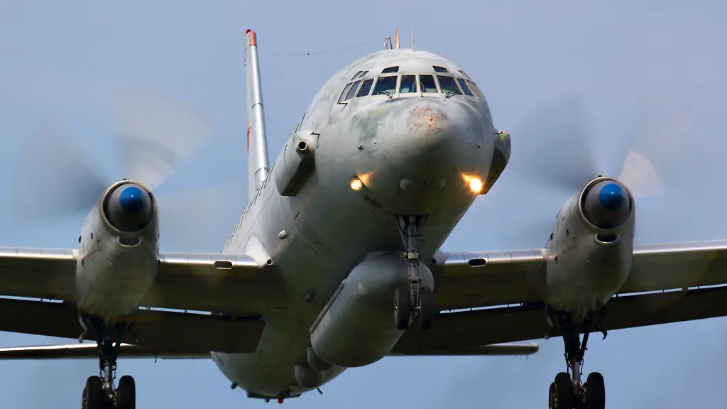 Polnische Kampfjets fangen russisches Aufklärungsflugzeug ab