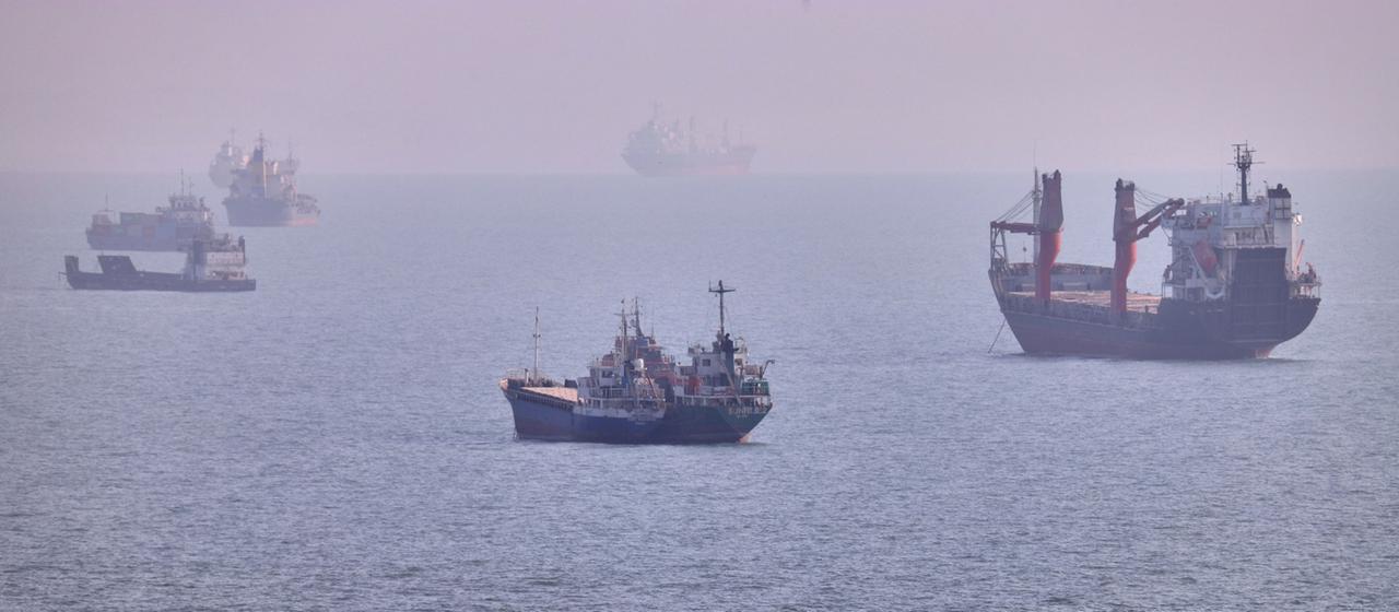 Spannungen um die Straße von Hormus: Iran und Oman arbeiten an neuen Regeln