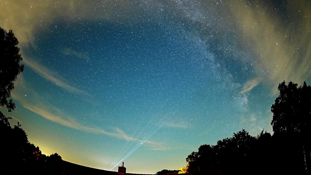 Astro-Phänomene über Deutschland in einer Nacht