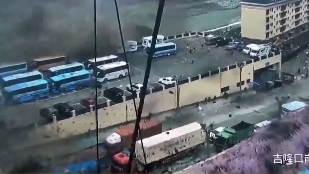 Tödliche Sturzflut in Nepal: Ursachen und Auswirkungen