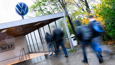 Kritik der VW-Belegschaft an Vorstand und Sparkurs