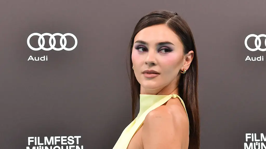 Stefanie Giesinger Neu Verliebt: Beziehung Mit Empfohlenem Partner