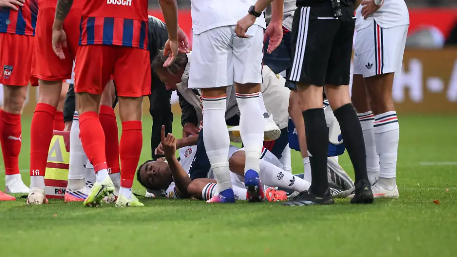 Sorgen um Bayern-Star Musiala: Erneuter Kollaps und Diagnose