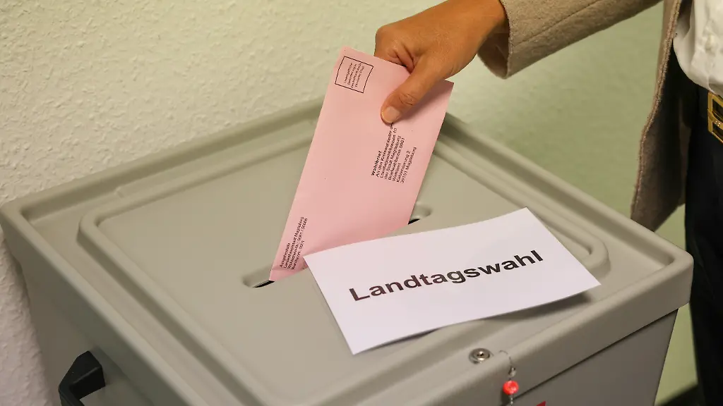 Kanzler warnt vor AfD-Sieg in Sachsen-Anhalt