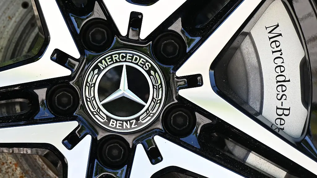 Hohe Renditemöglichkeiten mit Mercedes-Benz Bonus-Zertifikaten