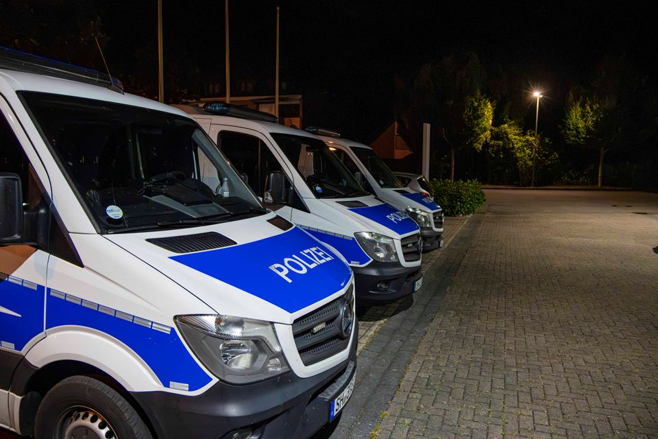 Dreijähriges Mädchen aus Preetz vermisst: Große Suchaktion
