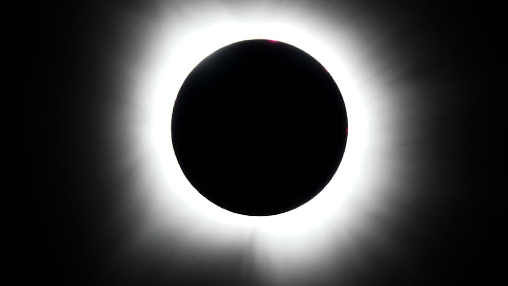 Sonnenfinsternis live aus acht Ländern