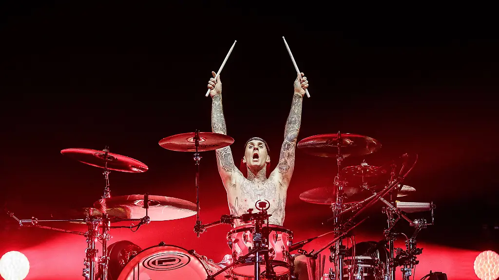 Warum Travis Barker den Rat seiner Mutter auf dem Sterbebett befolgte