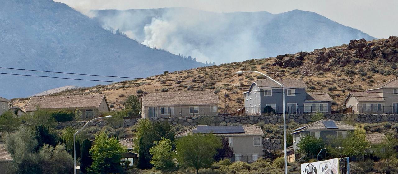 Brände in Nevada nähern sich Reno