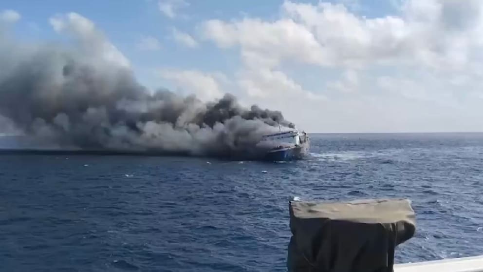 Rettungseinsatz nach Brand auf Fähre vor Bali