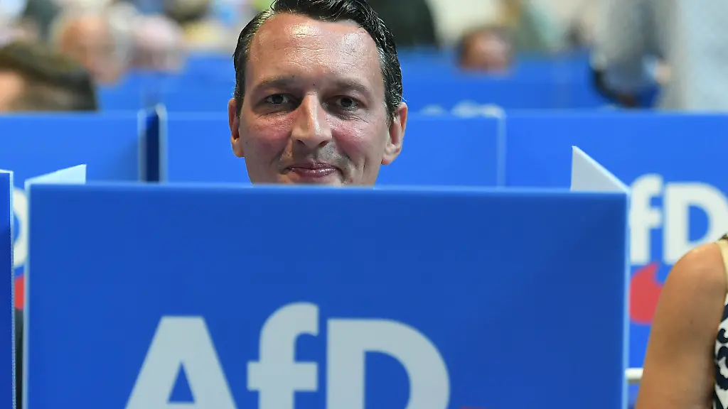 AfD-intern: Streit um Kandidatenliste in NRW