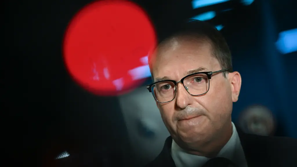 Bundesinnenminister warnt vor hybriden Bedrohungen am Flughafen Leipzig