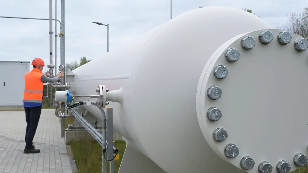 Wirtschaftsministerium versucht, Sorgen über Gasengpässe zu mindern