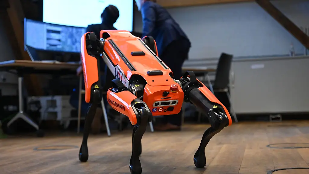Einsatz von Roboter-Hunden durch ICE