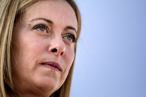 Italiens Ministerpräsidentin und der Drahtseilakt zwischen Regierung und Muttersein