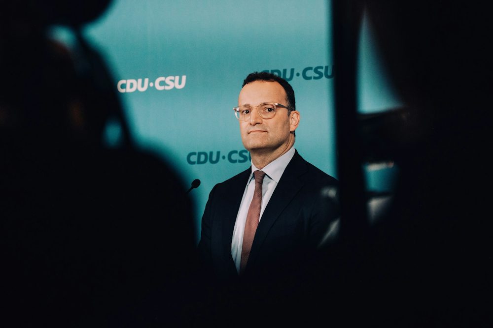 Jens Spahn gibt Posten im Haushaltsausschuss auf