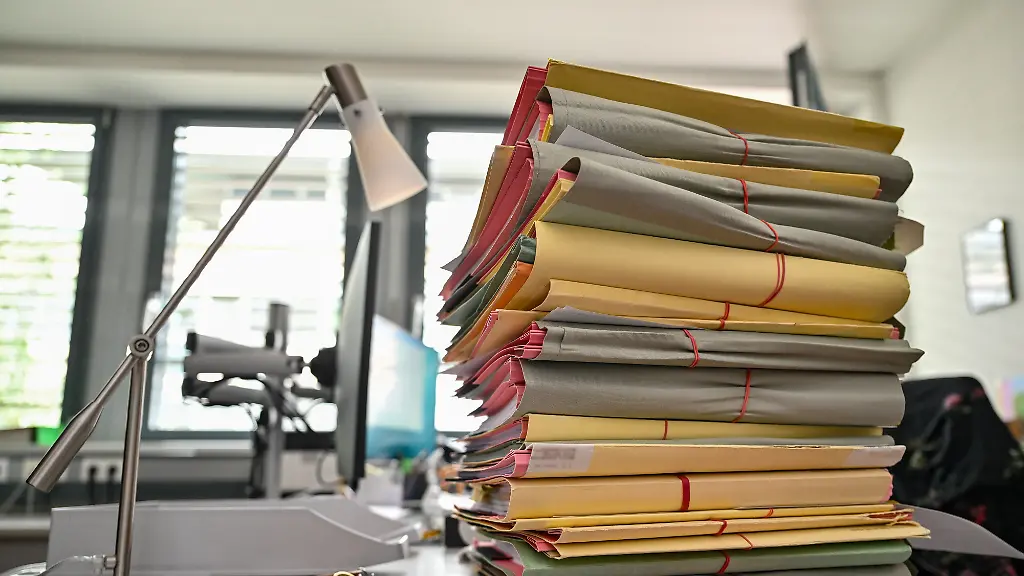 Bürokratie als Hauptproblem für Unternehmen in Deutschland