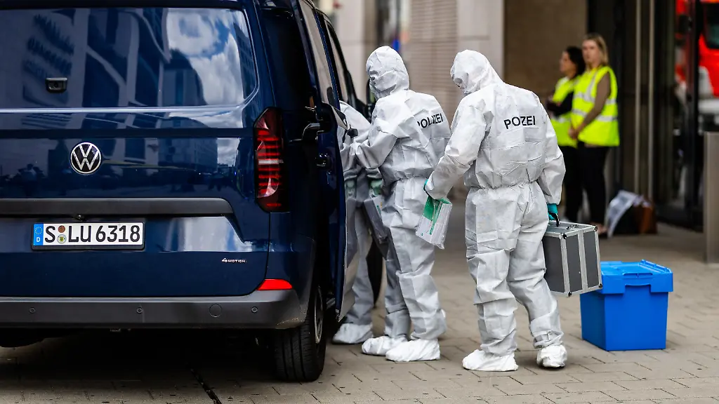 Frau verstirbt nach Angriff durch Ehemann in Stuttgarter Einkaufszentrum