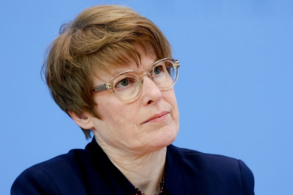 Experten fordern beharrliche Reformen trotz politischen Drucks