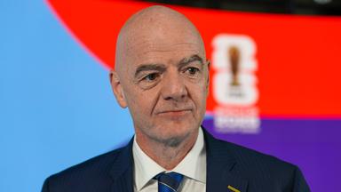 Infantino bietet Gespräche über FIFA-Reformen an