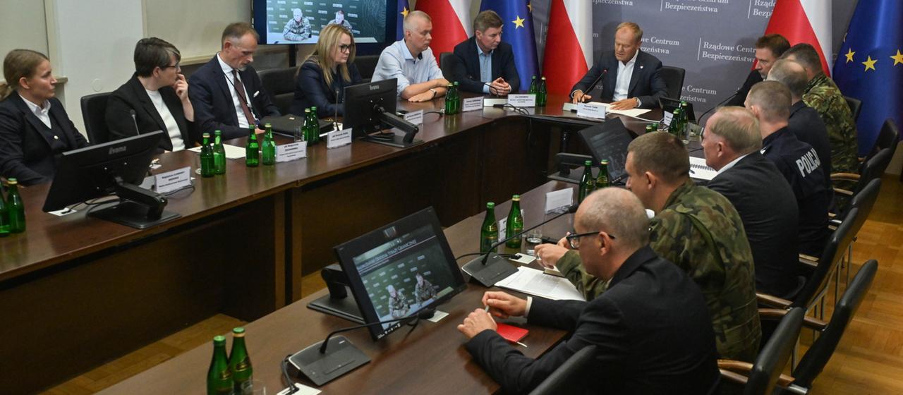 Polen nach russischem Drohnenangriff auf Zug in der Ukraine in Alarmbereitschaft
