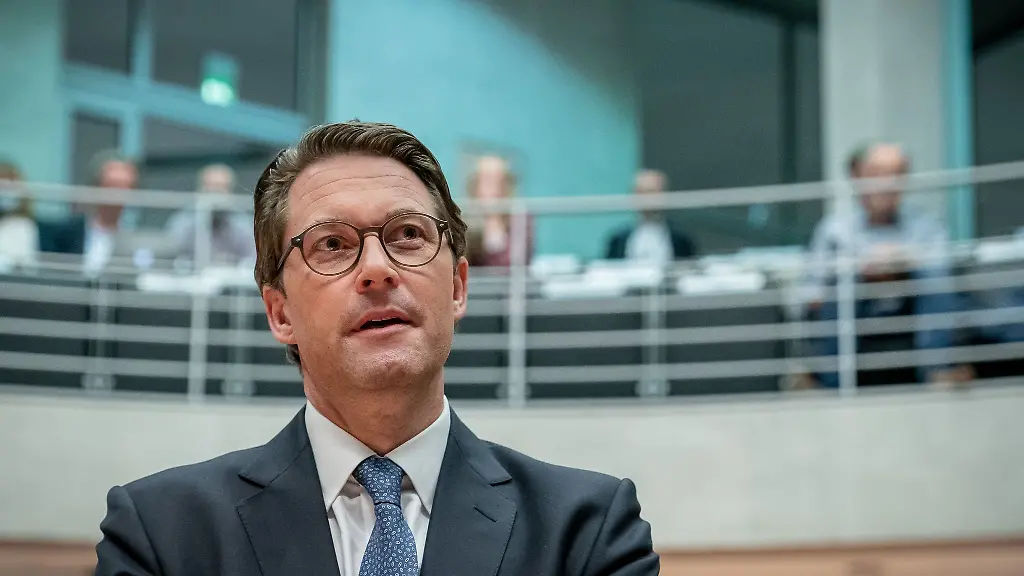 Ex-Minister Scheuer vor Gericht wegen mutmaßlicher Falschaussage