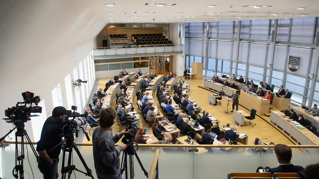 Wie die Regierungsbildung in Sachsen-Anhalt nach der Landtagswahl verläuft
