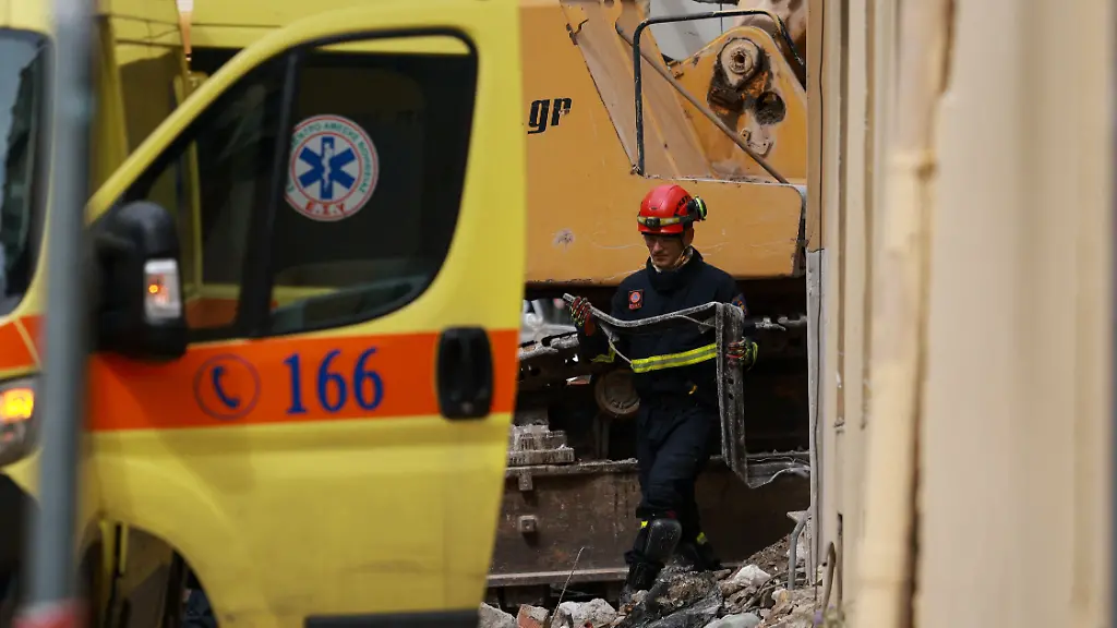 Explosion in Athen: Tote US-Touristen und Gasmangelwarnungen