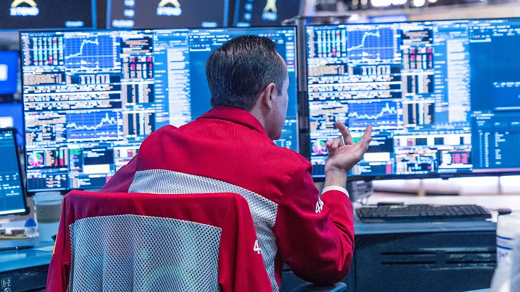 Wall Street erlebt Rückgang angesichts von KI-Bedenken und steigenden Anleiherenditen