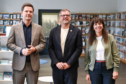 Aktuelle Entwicklungen in Politik, Gesundheit und Geschichte