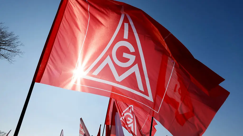IG Metall fordert Lohnerhöhung für VW-Mitarbeiter