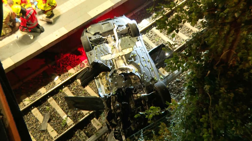 Unfall eines Rasers führt zu tragischem Ausgang auf den Gleisen