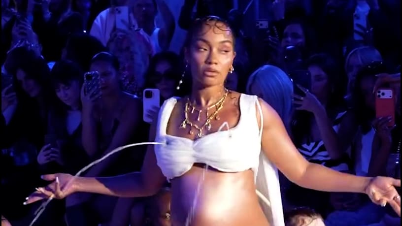 Ungewohnte Performance bei der London Fashion Week
