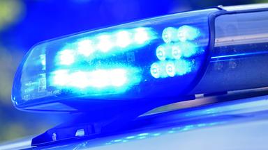 Unfall auf der A96 bei Buchloe: Reisebus umgekippt