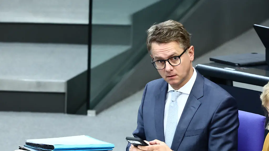 SPD bedroht Linnemanns Pflegereform