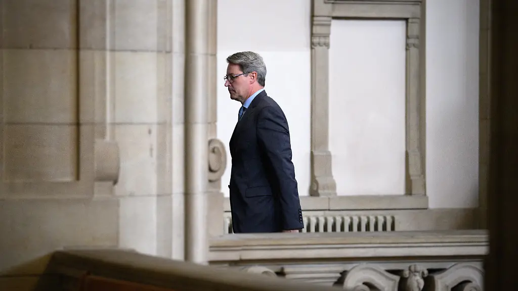 Prozessauftakt gegen Ex-Verkehrsminister Scheuer wegen Vorwürfen zur Pkw-Maut