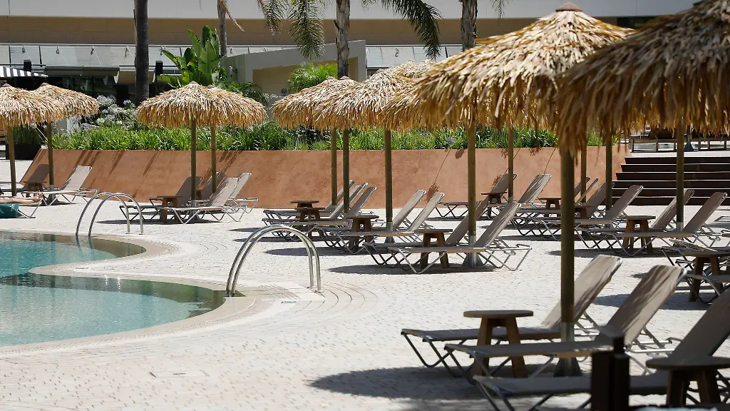 Streit um Sonnenliegen: Reservierungen in Hotels