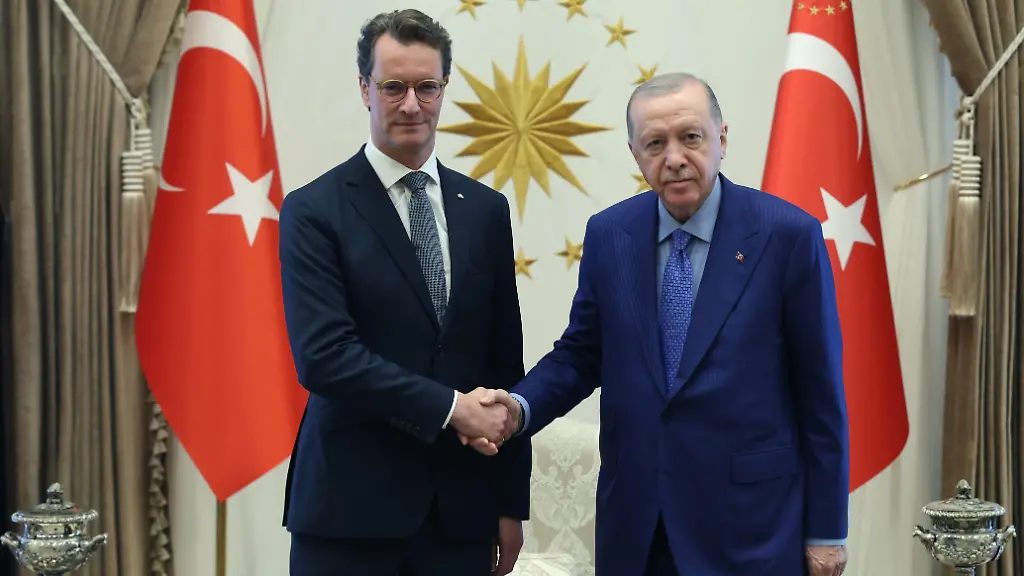 Erdogan empfängt Nordrhein-Westfalens Ministerpräsident Wüst