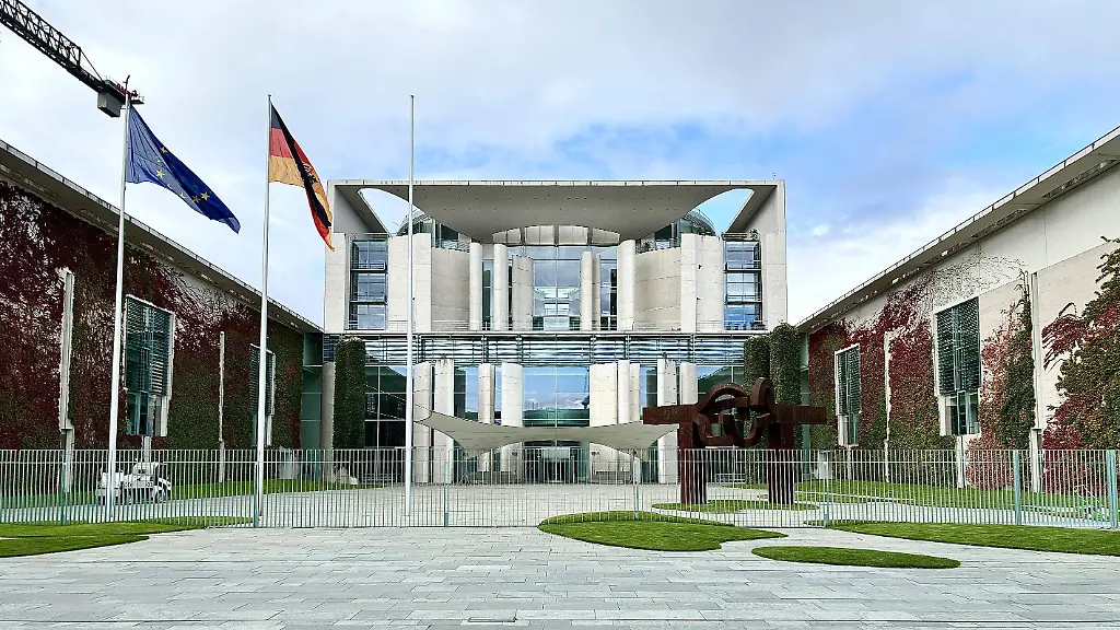 Union und SPD planen Reformgipfel ohne Kanzler Merz