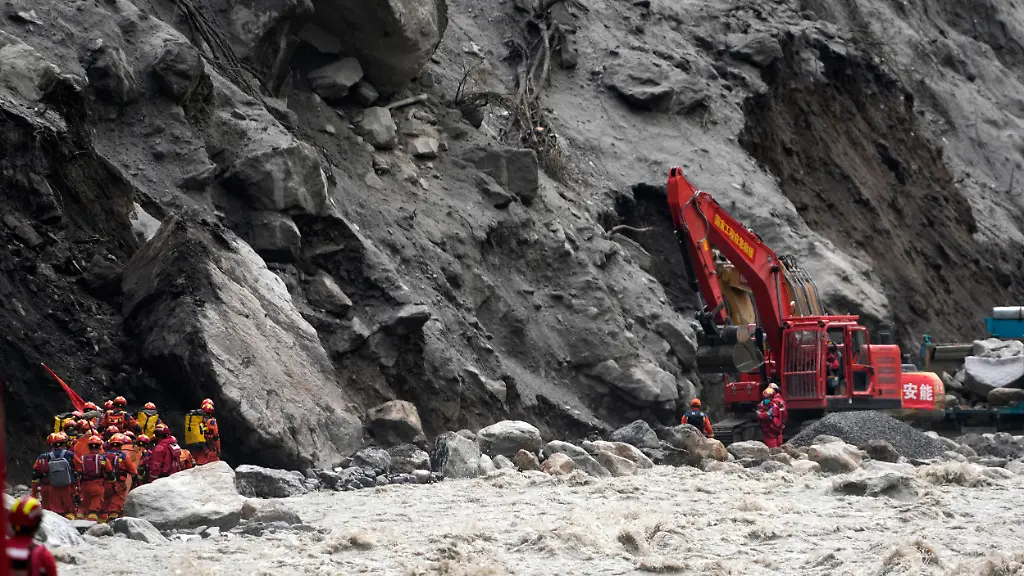 Schwere Flutkatastrophe in Nepal und Tibet