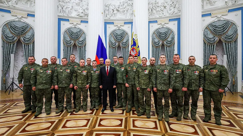 Russlands Unkontrollierte Kriegsausgaben