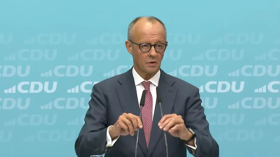 Tonprobleme bei Merz‘ Pressekonferenz nach Wahldebakel